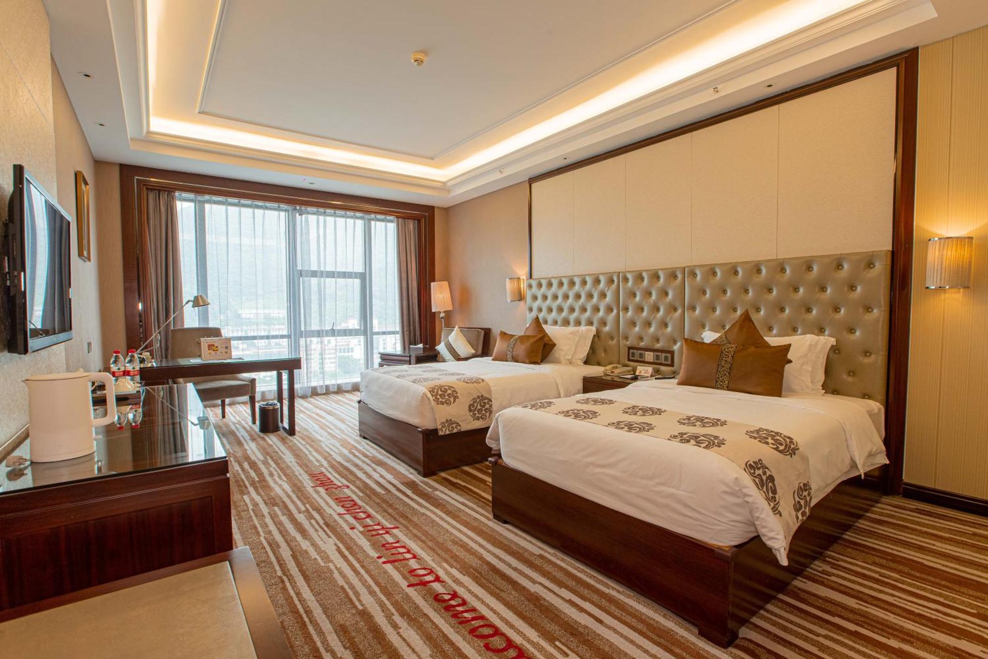 ホテル Wyndham Grand Plaza Royale Chenzhou エクステリア 写真