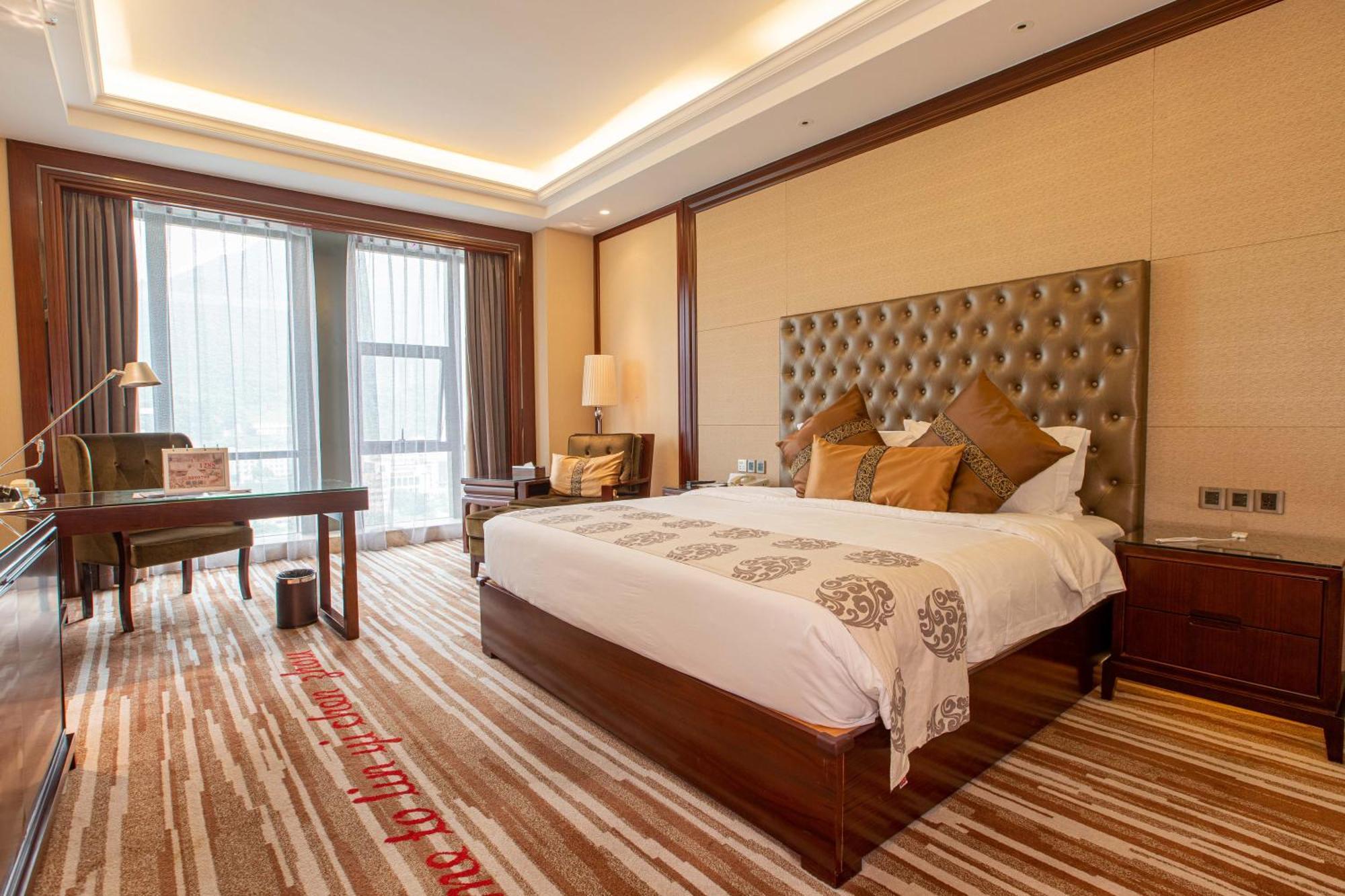 ホテル Wyndham Grand Plaza Royale Chenzhou エクステリア 写真