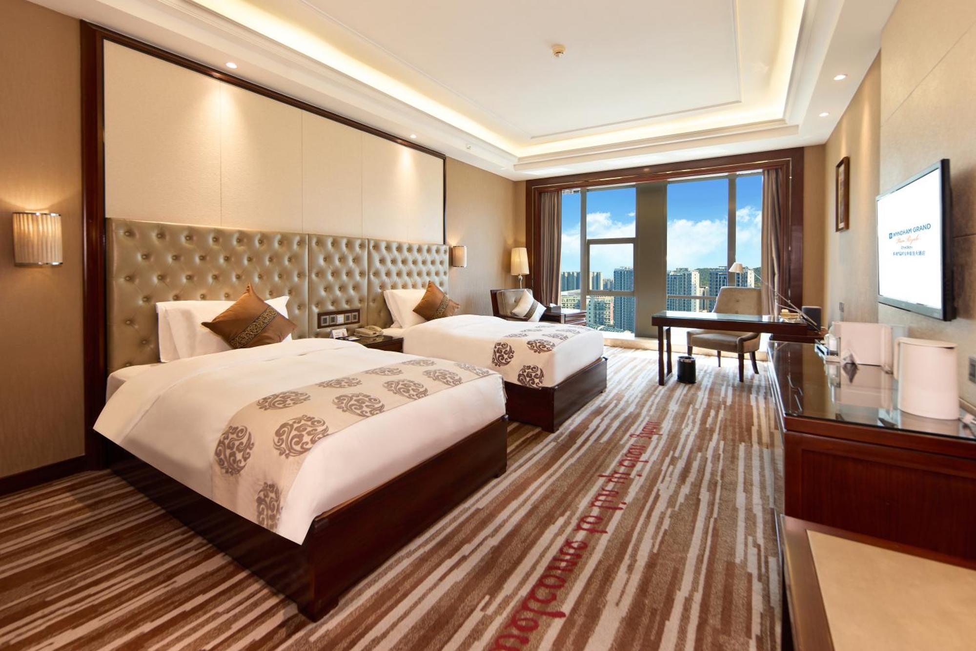 ホテル Wyndham Grand Plaza Royale Chenzhou エクステリア 写真